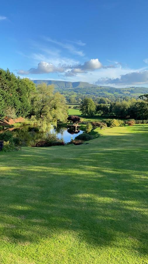 Cwmbach Lodge luxury B&B Glasbury Zewnętrze zdjęcie